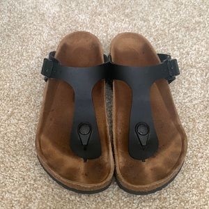 Kids big girl Gizeh Birkenstock sandals size 34